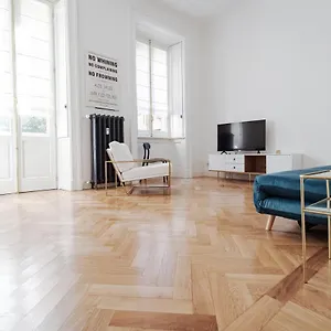 Apartment Leopardi21 